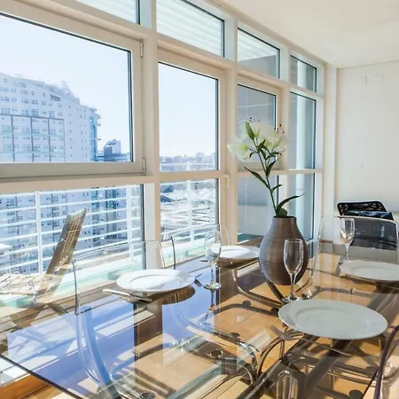Rent4Rest Lisbon Parque Das Nacoes 17Th Floor River View Lisbon