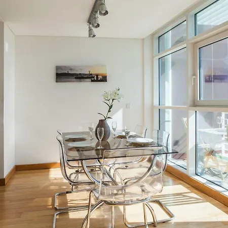 Rent4rest Parque Nacoes 17th Floor River View * ליסבון