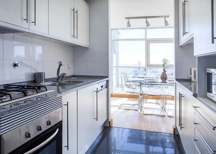 Rent4rest Parque Nacoes 17th Floor River View *