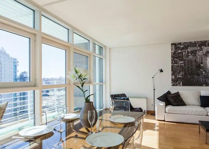Apartman Rent4rest Parque Nacoes 17th Floor River View Lisboa