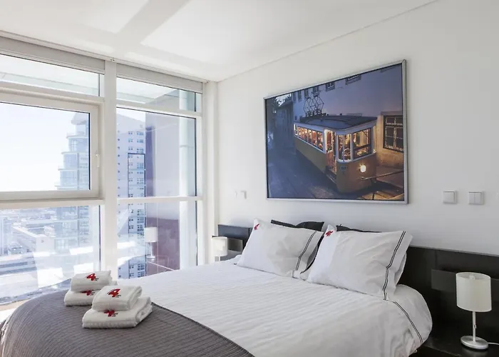 Rent4rest Parque Nacoes 17th Floor River View Lisboa
