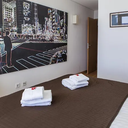 Rent4rest Parque Nacoes 17th Floor River View