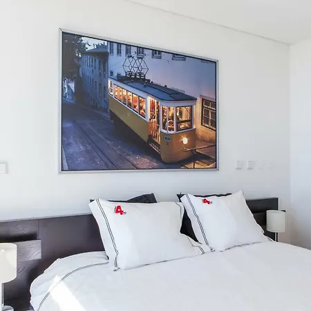 아파트 Rent4rest Parque Nacoes 17th Floor River View 리스본